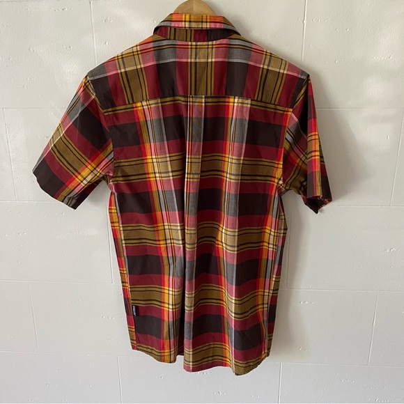 Patagonia Plaid Short Sleeve Button Up Shirt - Picture 7 of 8